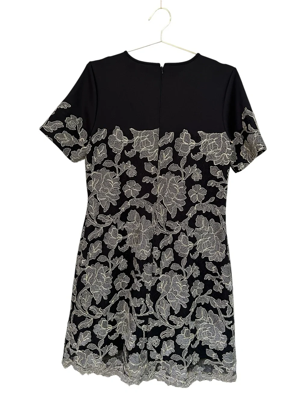 Tadashi Shoji 